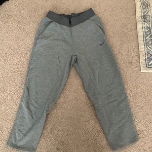 Nike capri sweat pants